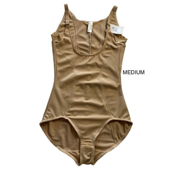 Maidenform MEDIUM Ultimate Slimmer Wear Your Own Bra Body Briefer - Picture 1 of 6